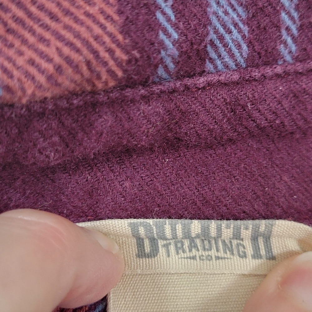 Duluth Trading Co Flannel Shirt Womens XL Purple Excellent Plaid Side Pockets - Picture 7 of 9